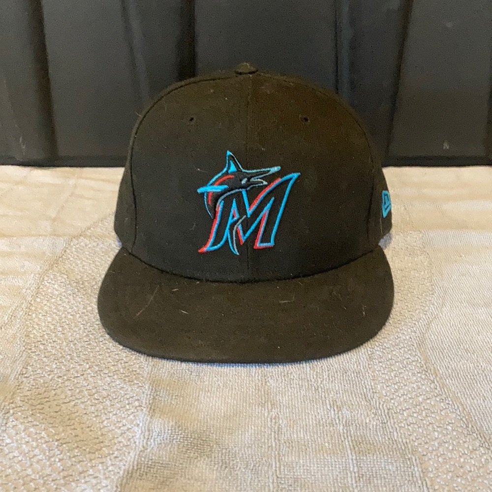 New Era 59 Fifty Miami Marlins 7 1/4 Hat